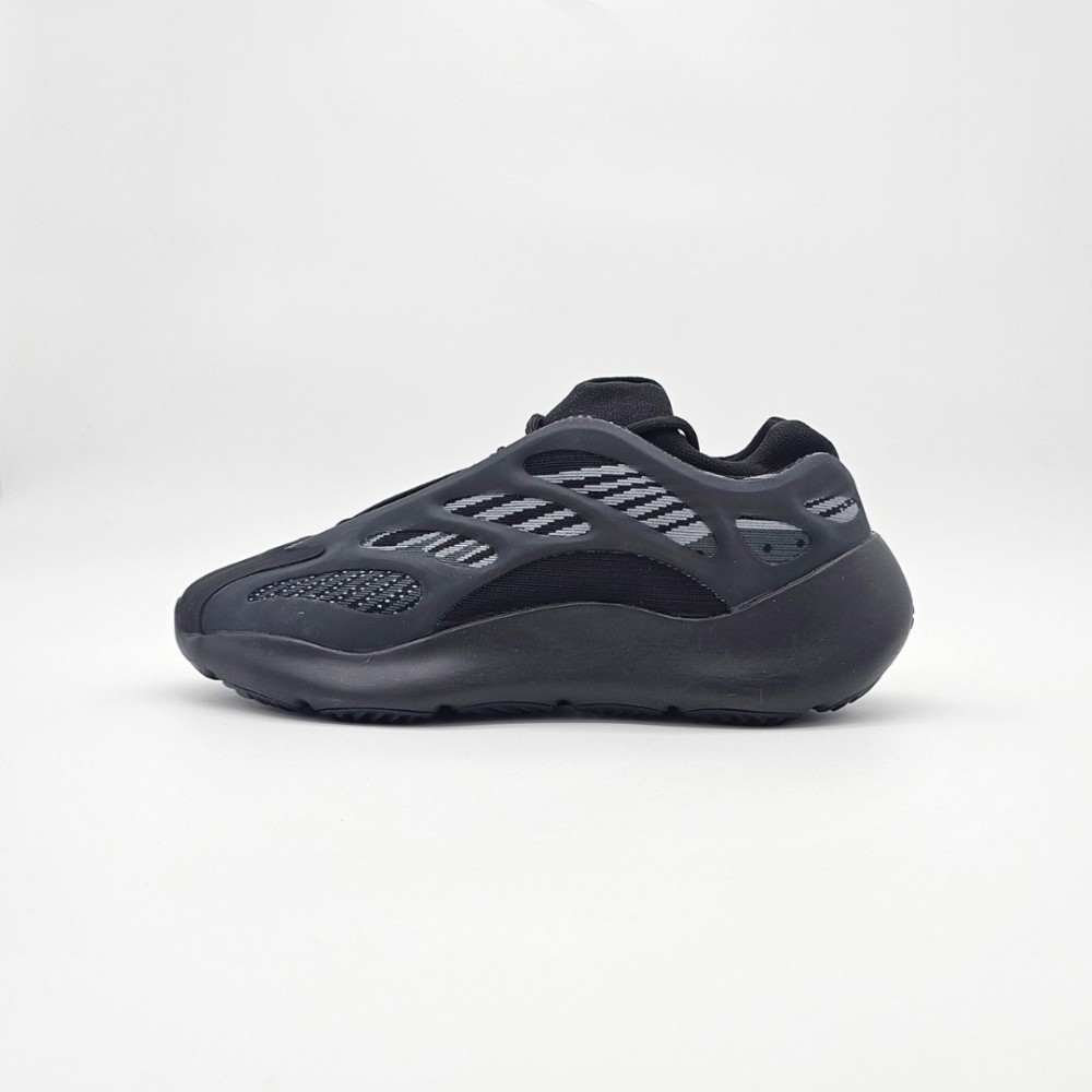 Adidas Yeezy 700 V3 