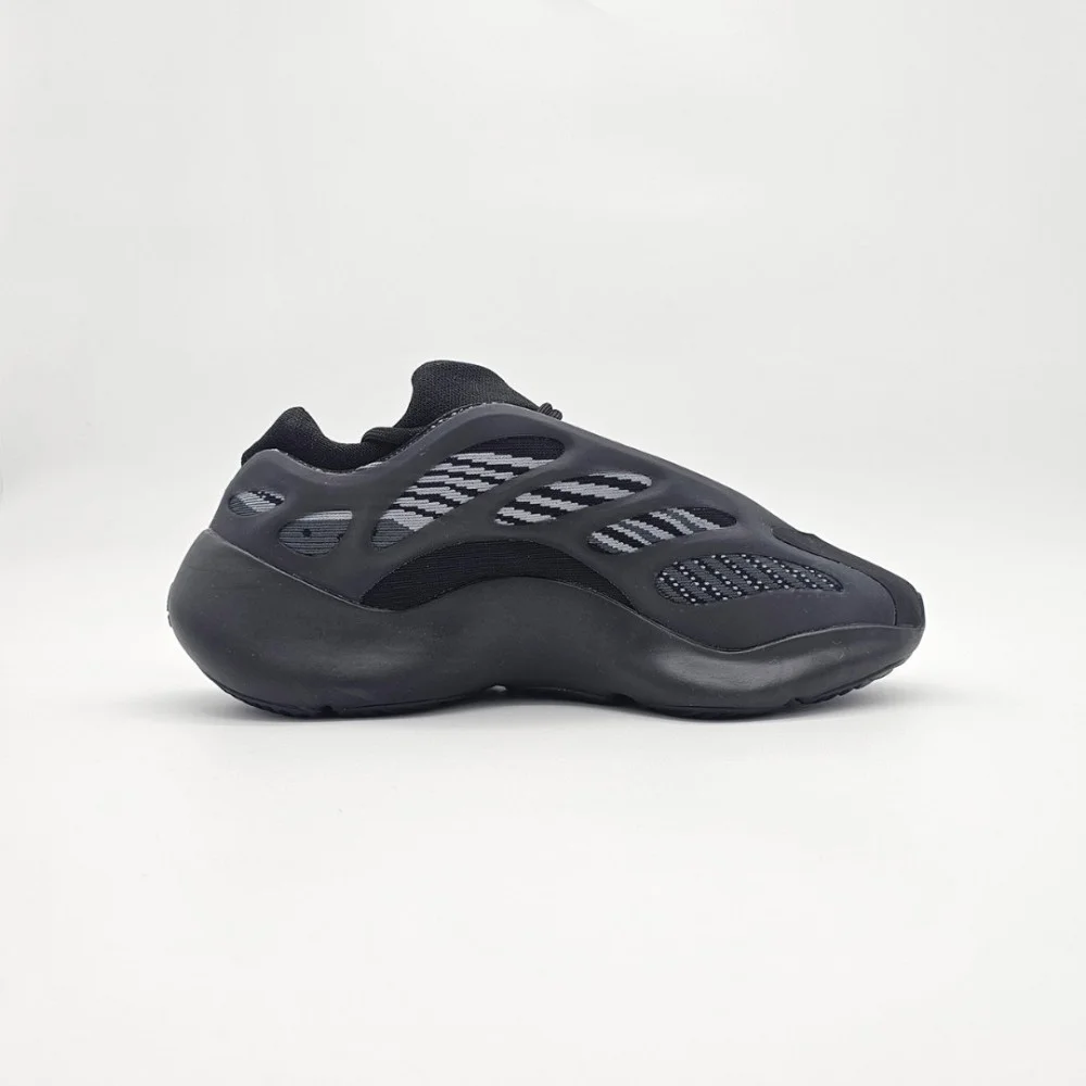 Adidas Yeezy 700 V3 