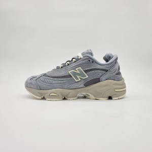 New Balance M1000