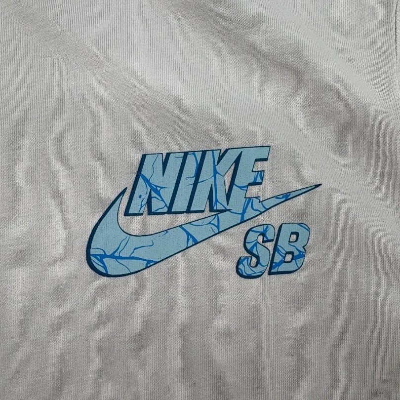 Тениска  Nike SB 