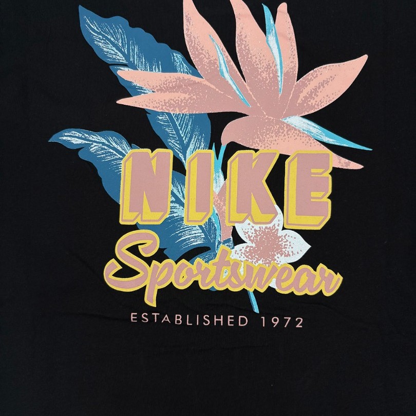 Тениска Nike Sportswear Тениска Nike Sportswear