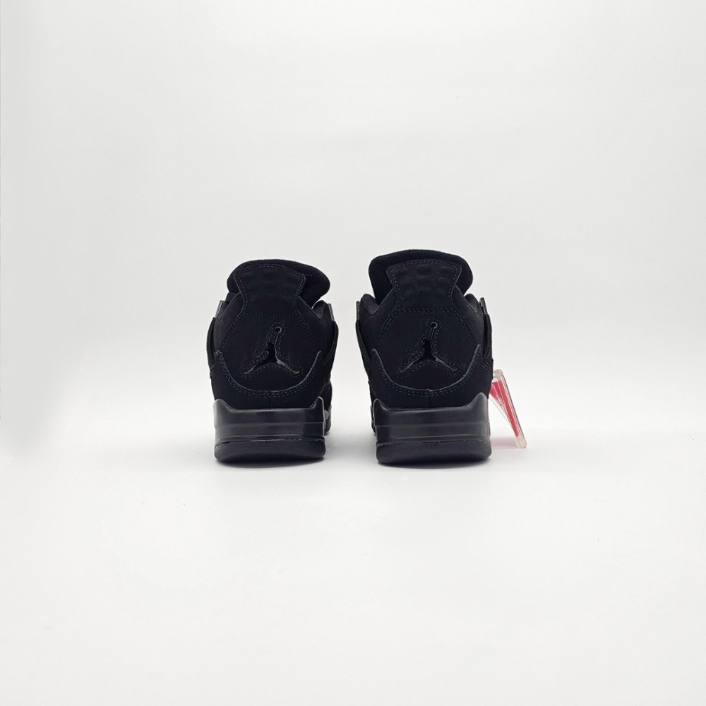 Nike Air Jordan 4 Retro Nike Air Jordan 4 Retro