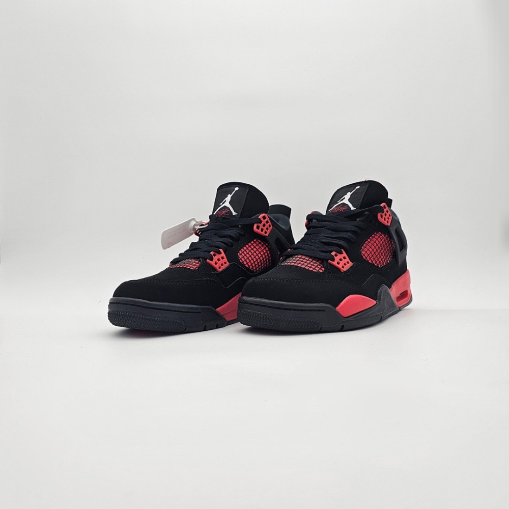 Nike Air Jordan 4 Retro Nike Air Jordan 4 Retro