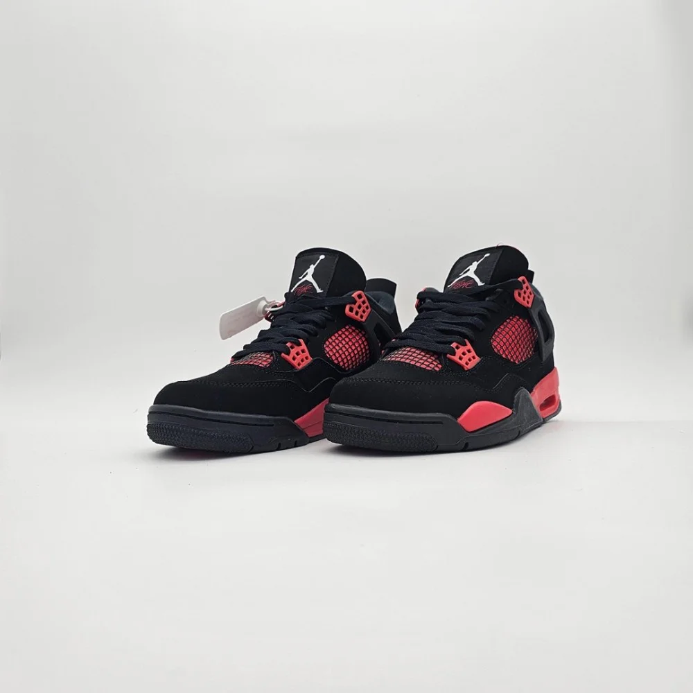 Nike Air Jordan 4 Retro Nike Air Jordan 4 Retro