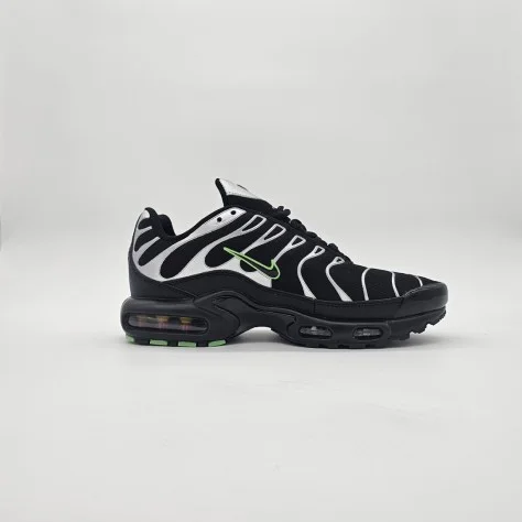 Nike Air Max Plus 