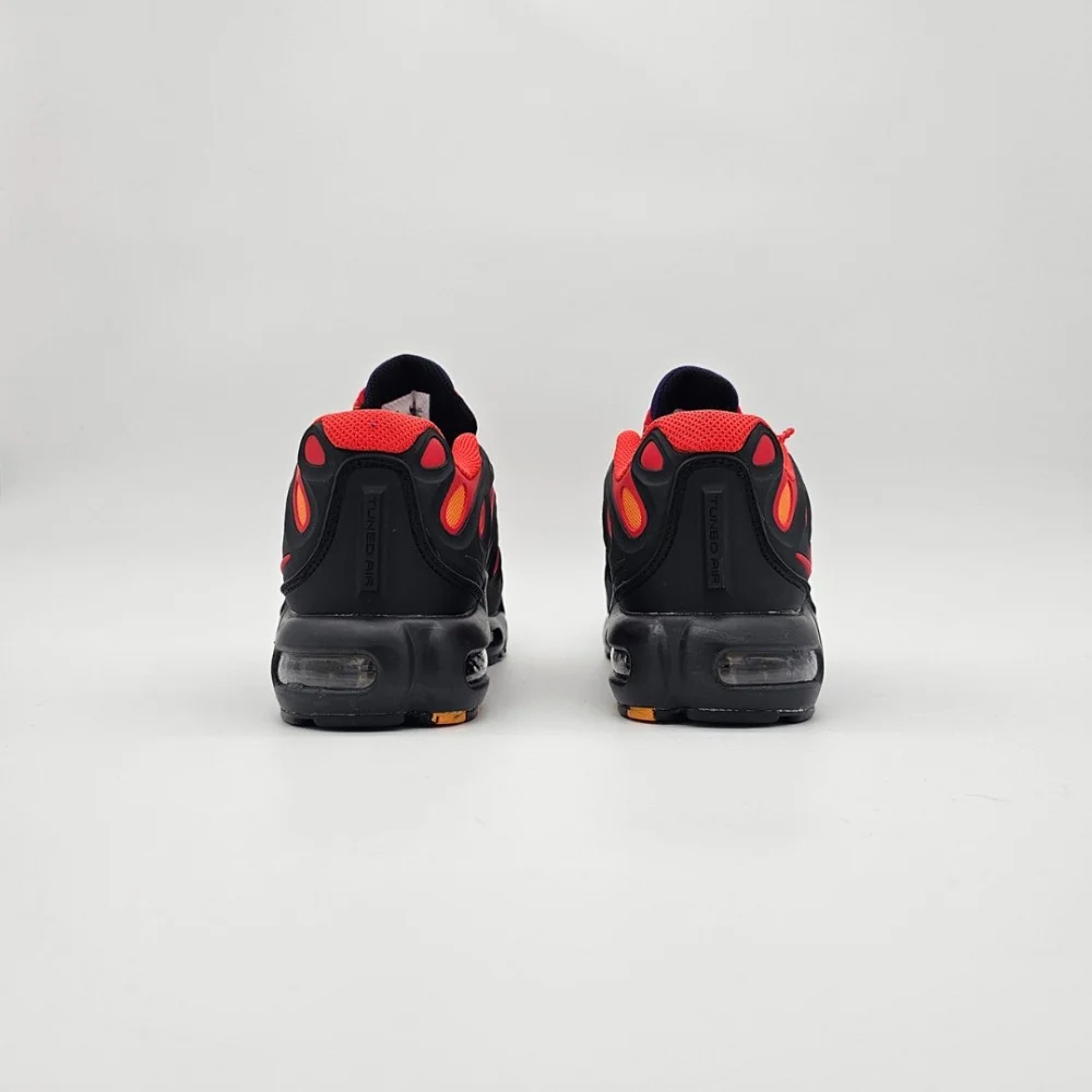 Nike Air Max Plus Drift 