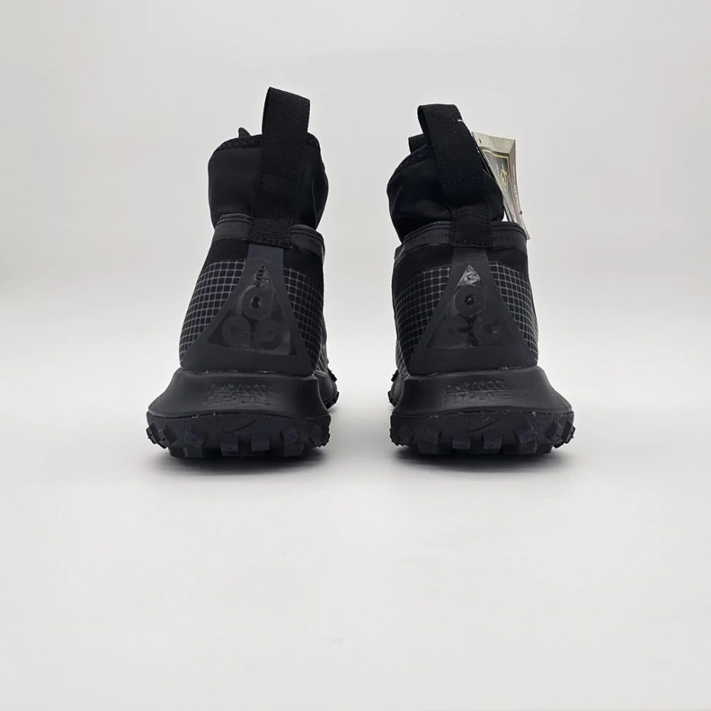 Nike Mountain Fly Gore-Tex Nike Mountain Fly Gore-Tex
