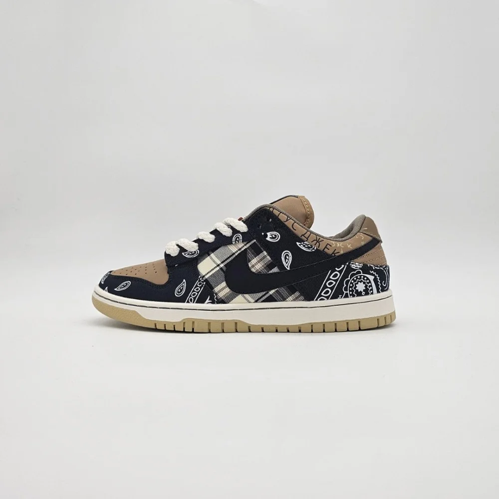 Nike SB Dunk Low Travis Scott