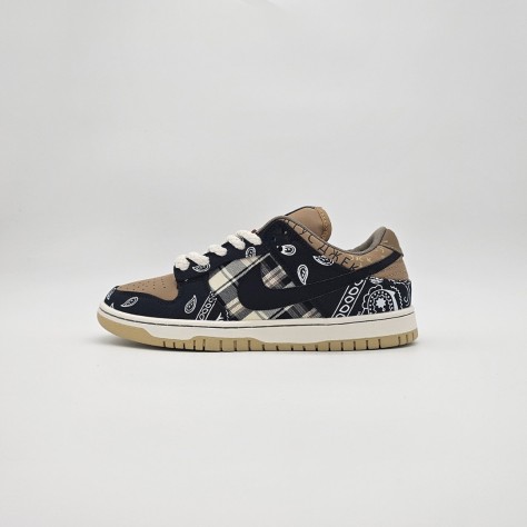 Nike SB Dunk Low Travis Scott