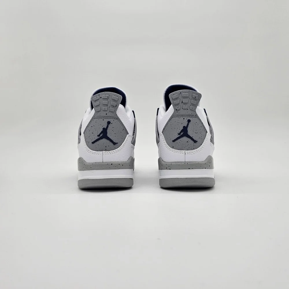 Air Jordan 4 Retro
