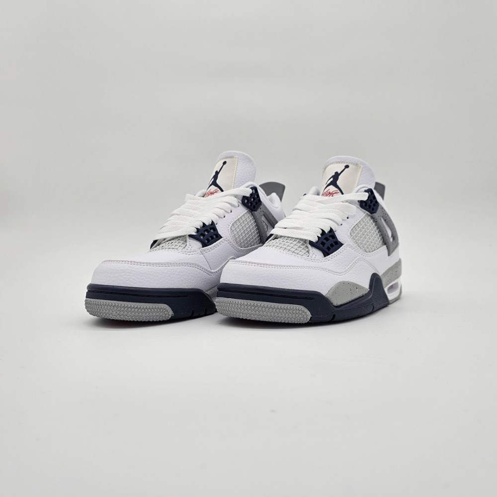 Air Jordan 4 Retro