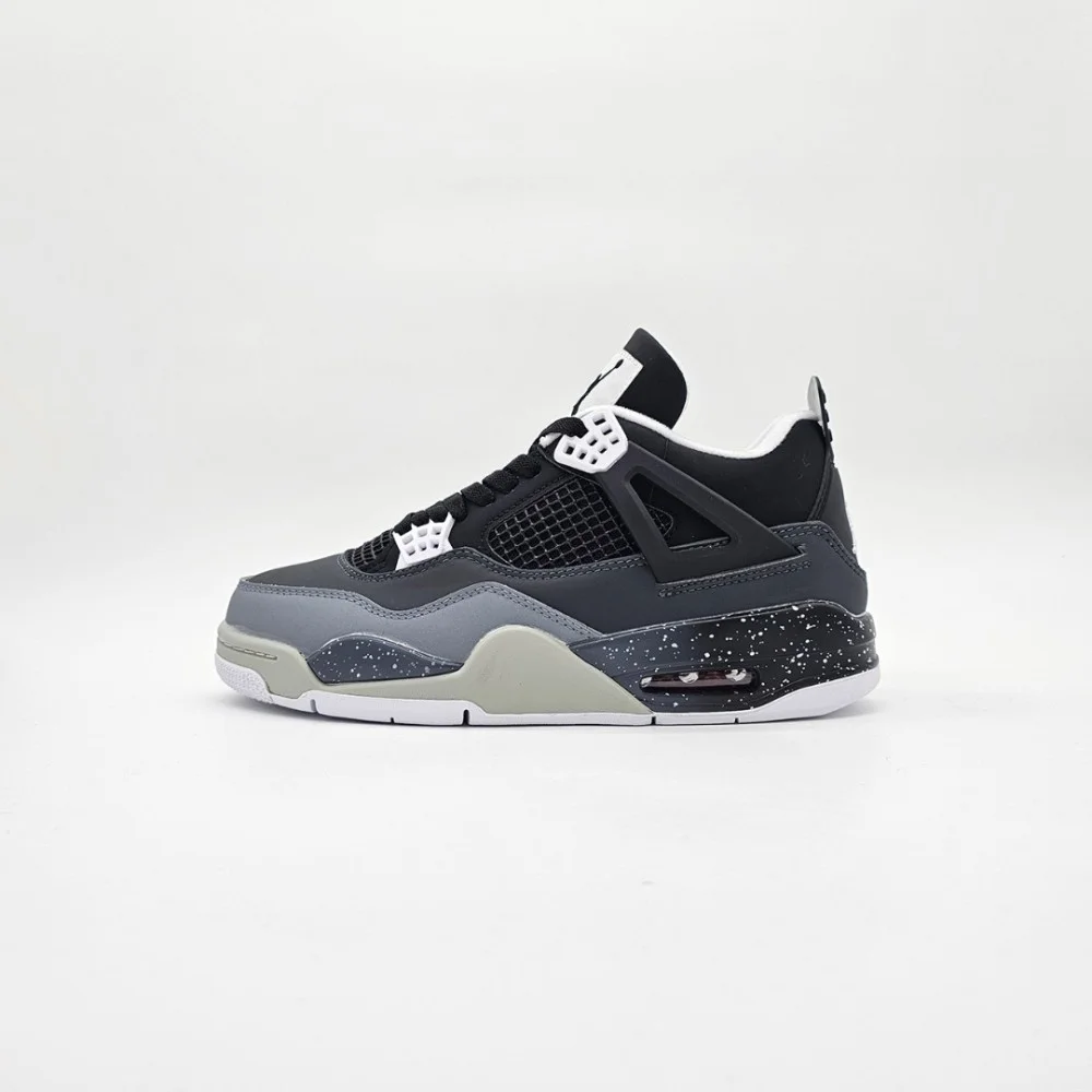 Air Jordan 4 Retro