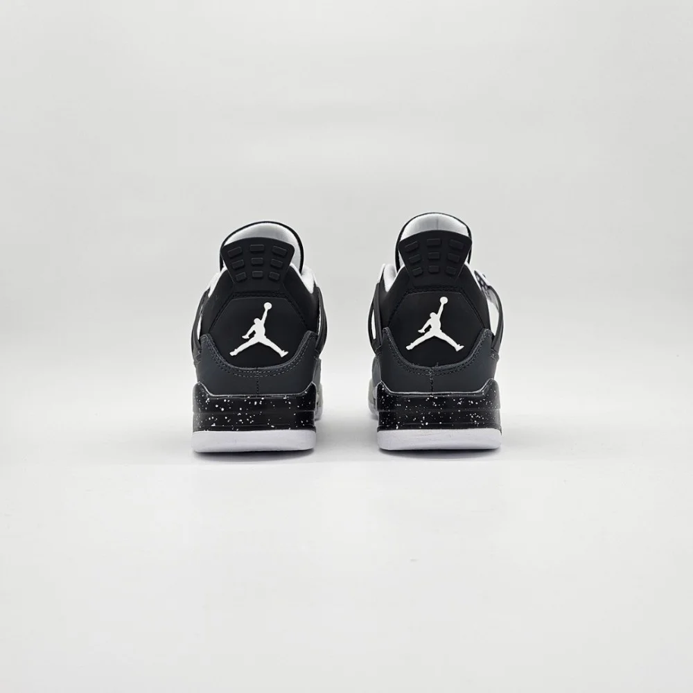 Air Jordan 4 Retro