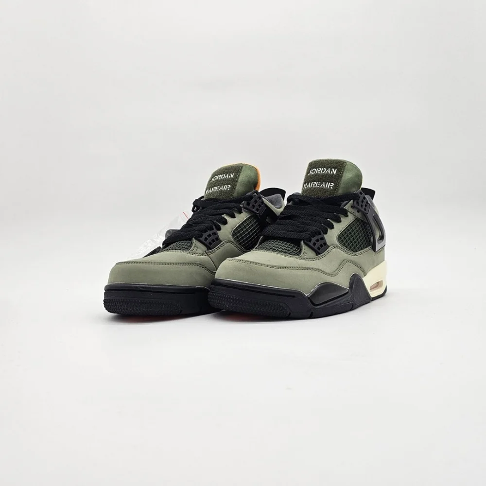Air Jordan 4 Retro