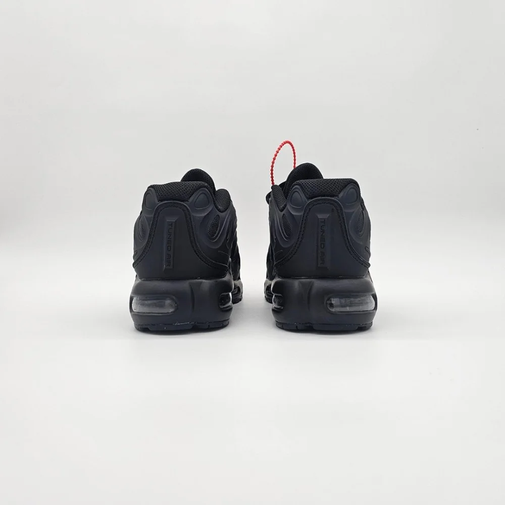 Nike Air Max Plus Drift Nike Air Max Plus Drift