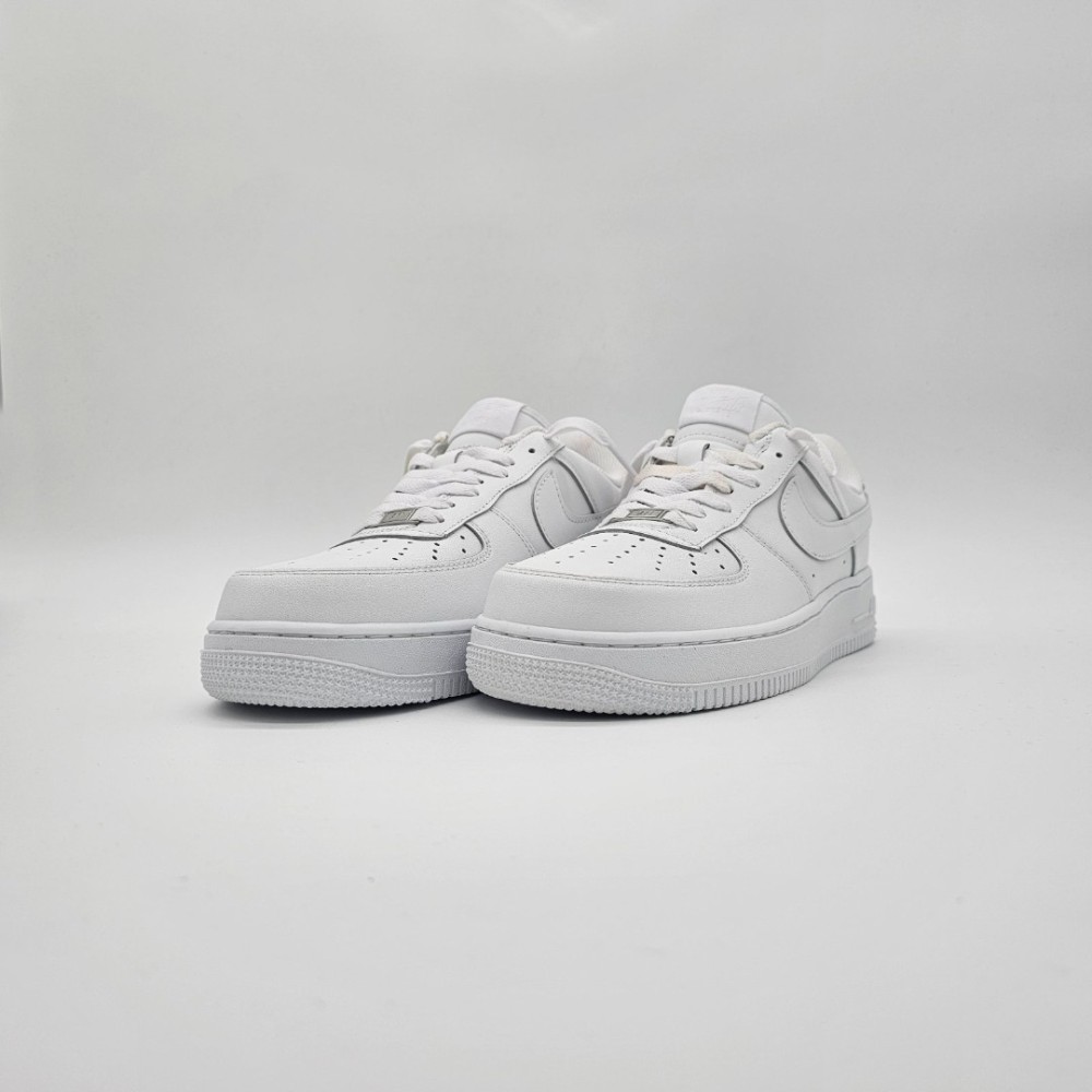 Nike Air Force 1 Nike Air Force 1
