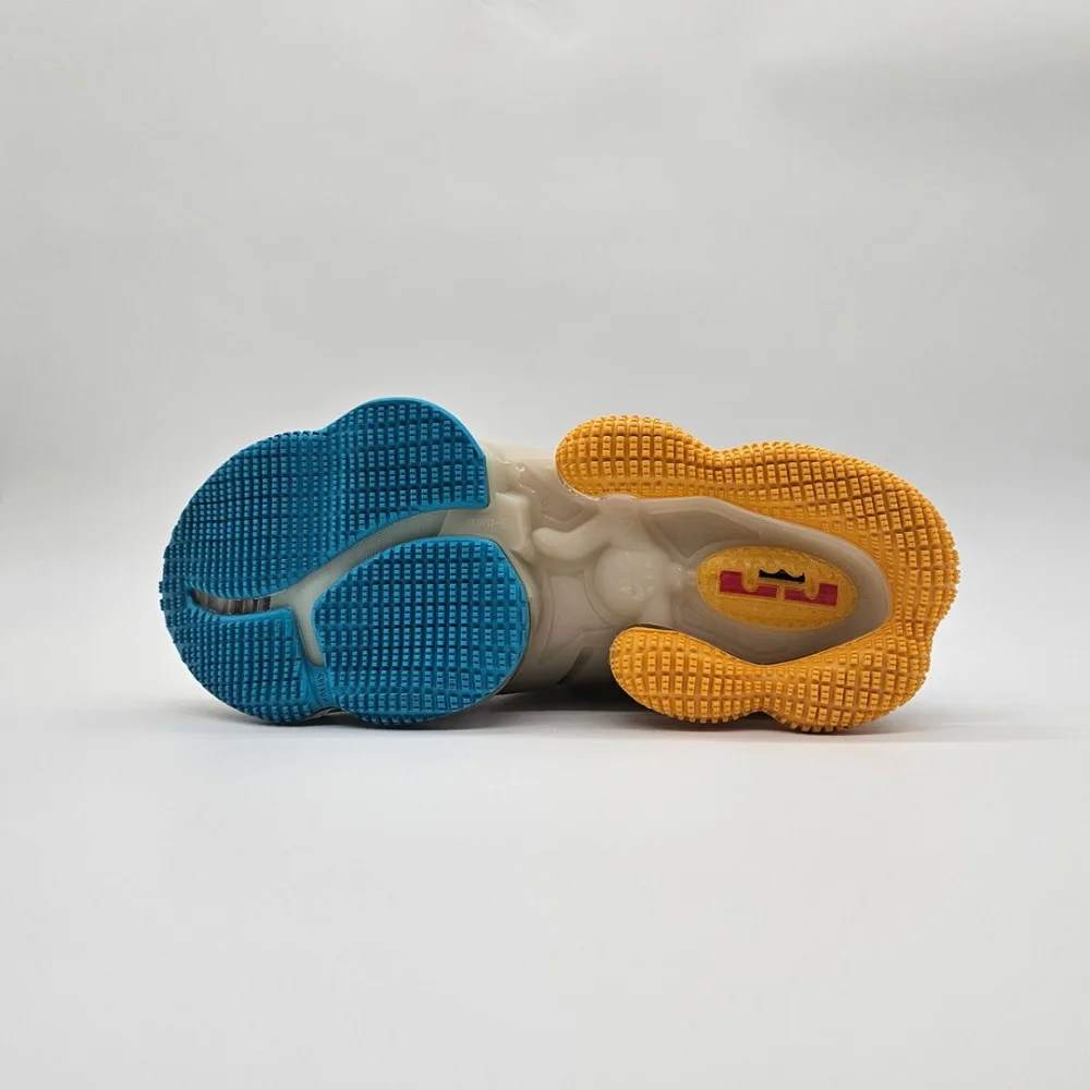 Nike LeBron 19 Nike LeBron 19