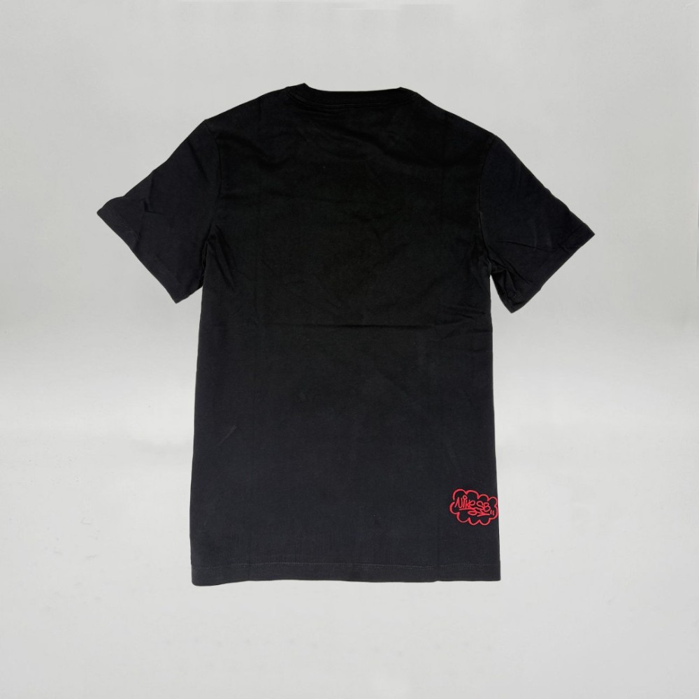 Тениска Nike SB Spray Can Max90 