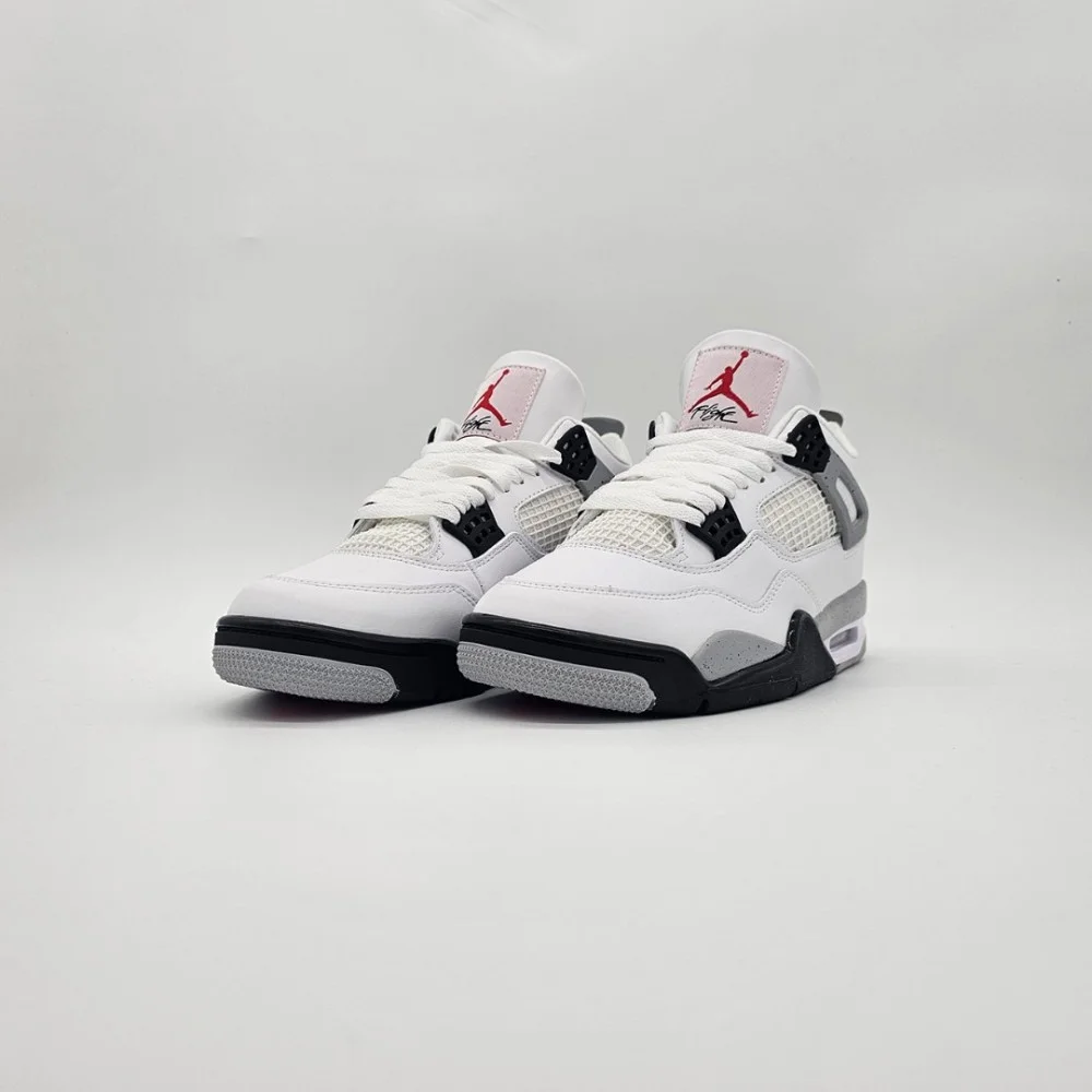 Air Jordan 4 Retro