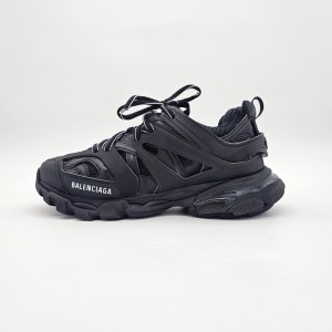 Balenciaga Track