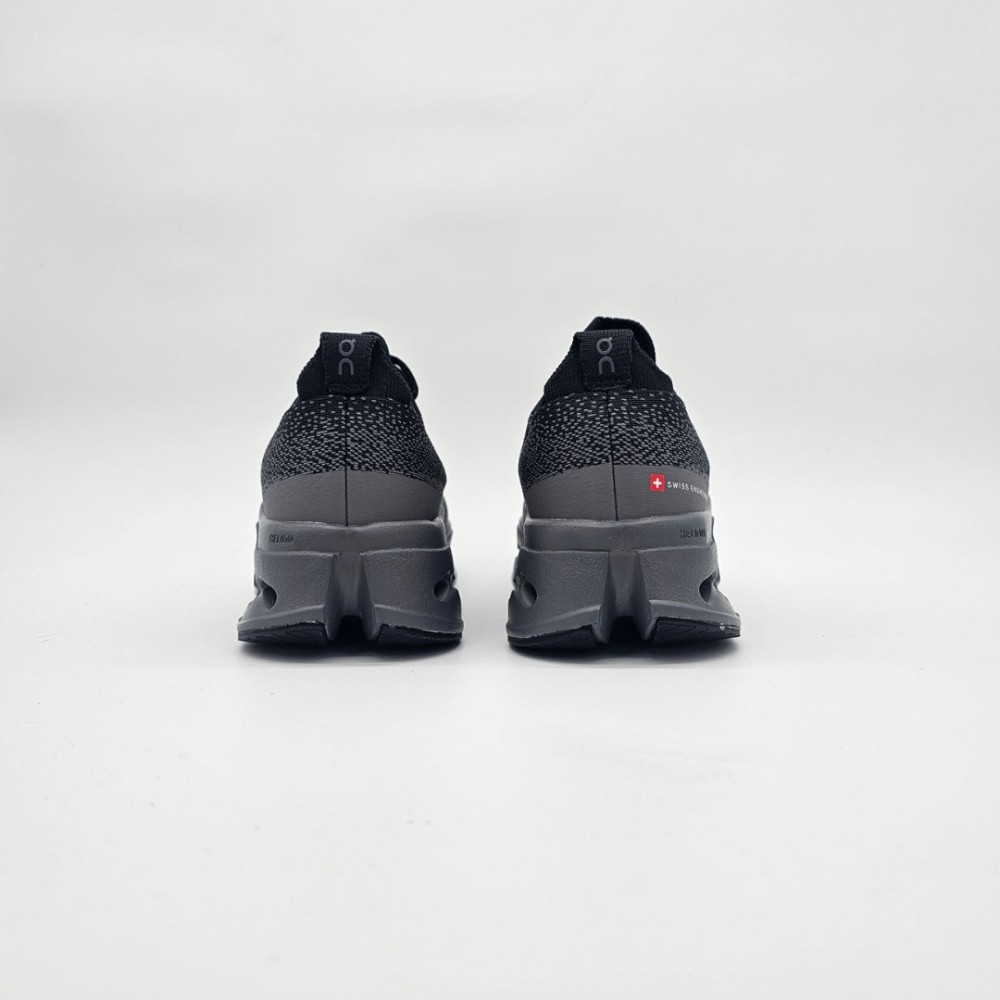 ON Cloudsurfer Max Black Eclipse